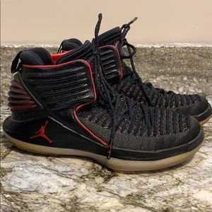 Boys Basketball 4Y Air Jordan 32 GS 'Banned'